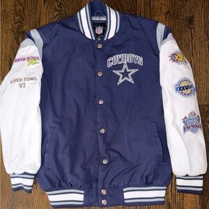 Dallas Cowboys G-III 5X NFL
Champions Varsity Jacket Quilted Commemorative-Large